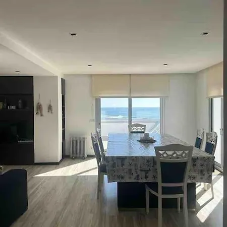 Apartment Do Pedrogao Com Vista Mar